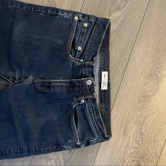 Gap Stretch Skinny Jeans - Picture 3 of 3